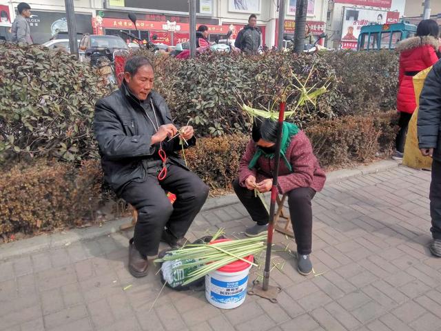 十八线小山村：两辈人的互联网冲击