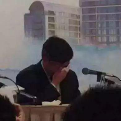 孙宏斌谈到乐视时落泪(图片来自网络)