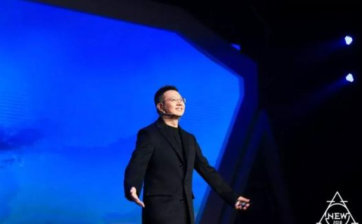 战略激进，战术保守，非典型创业者罗敏的一体两面